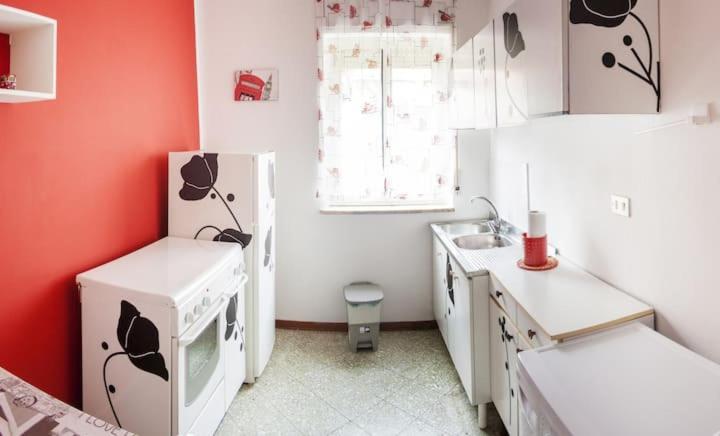 Il Nido Del Borgo Apartment Чефалу Екстериор снимка